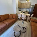 Appartamento Near The Golem (Tirana)