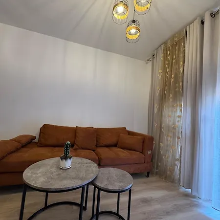 Apartament Near The *
